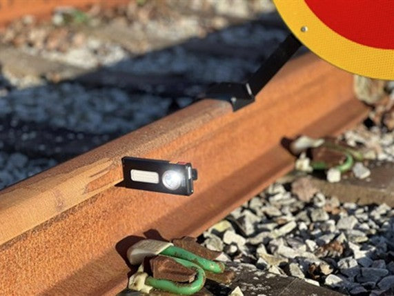 Signal lamp Swedish Transport Administration, NSB: HP11R2VT